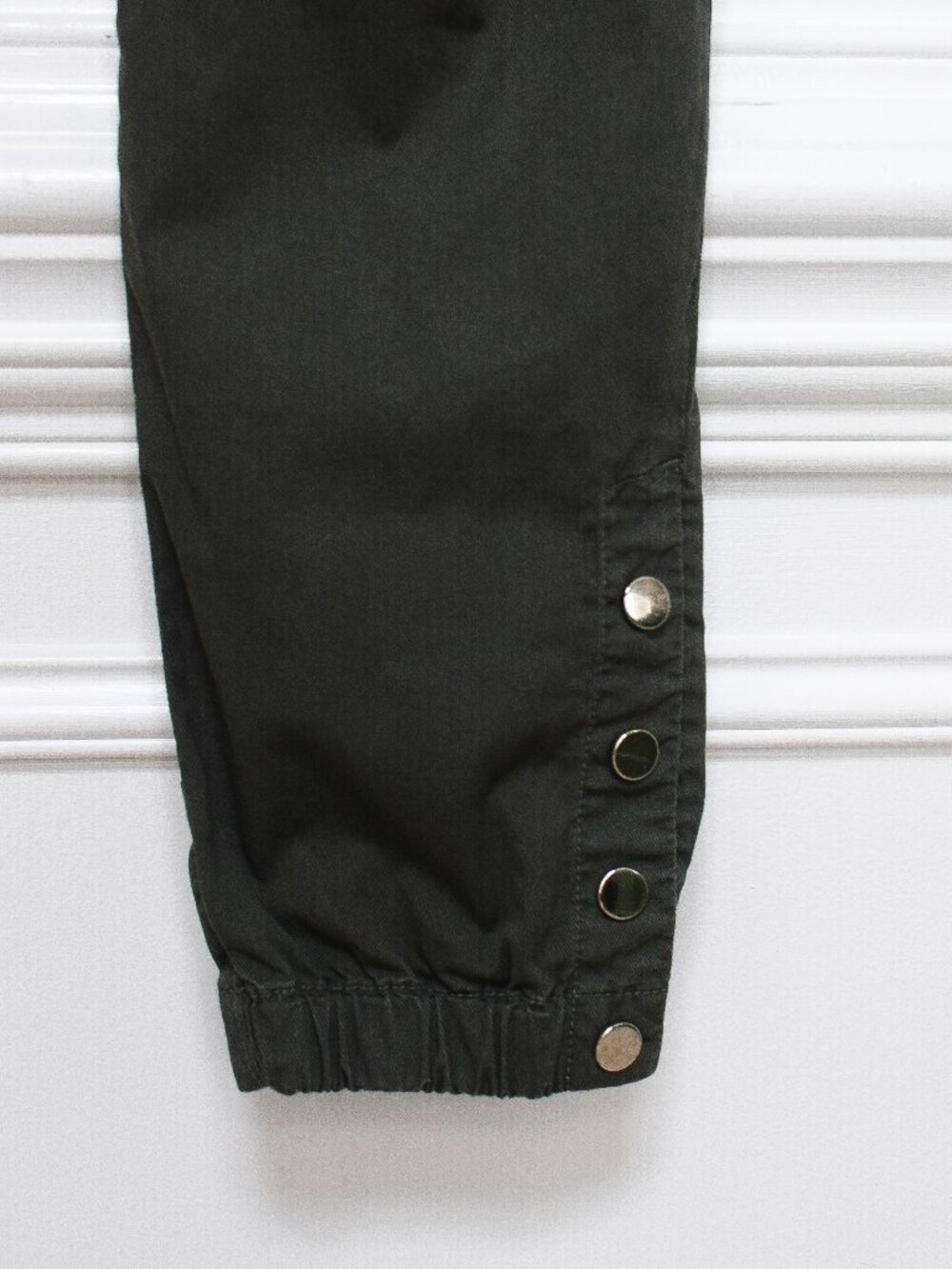 Veronica Beard Tedi Tapered High Rise Pants Paperbag Waist Army Green Size 29 - Picture 11 of 15